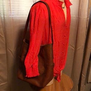 Lovely Leather Frye Shoulder Bag 💕